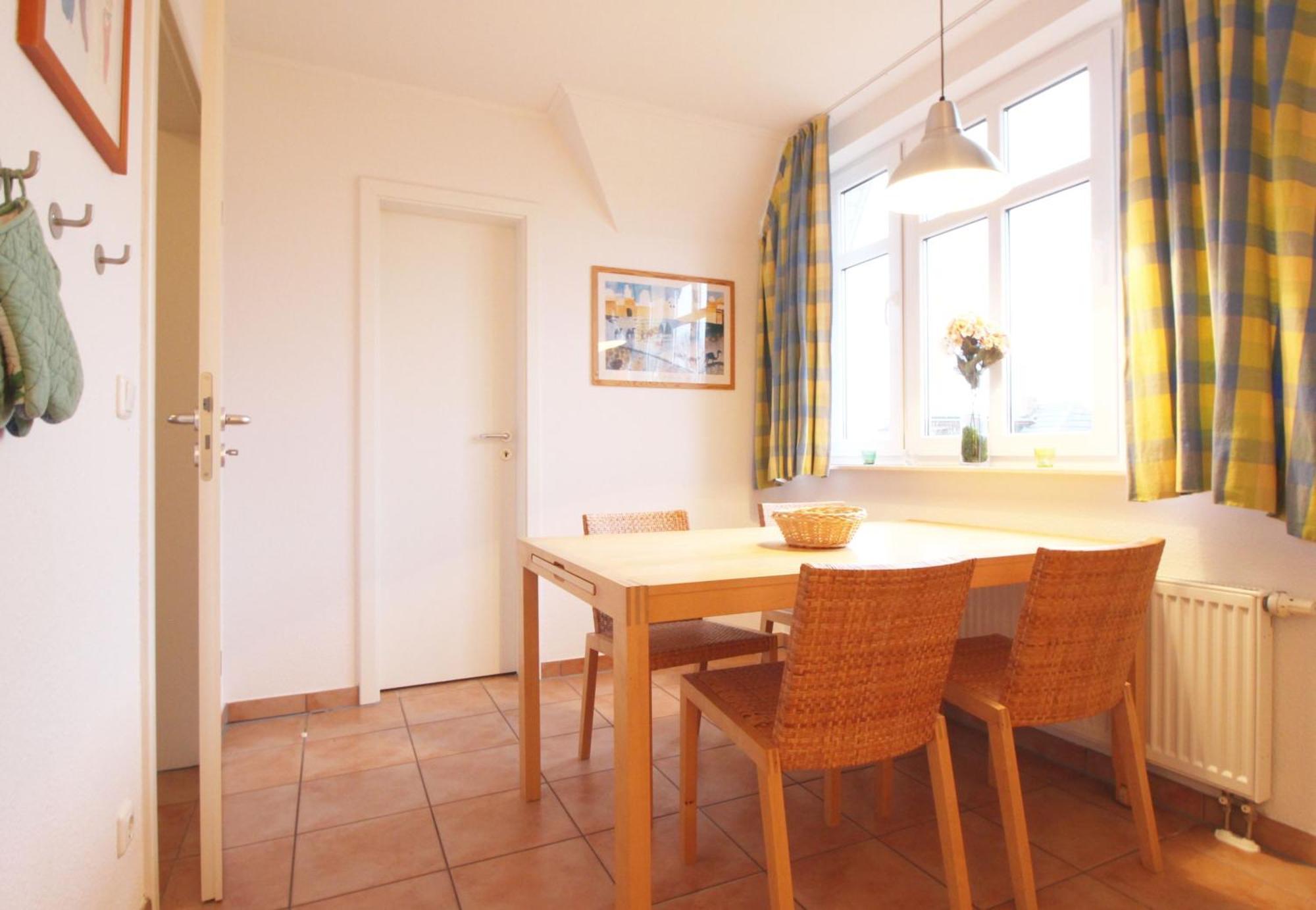 Hafenhaeuser Breege - Ferienwohnung 9 Strandlaeufer エクステリア 写真